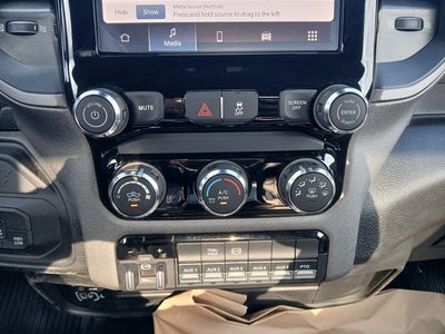 2026 RAM Ram 3500 Chassis Cab RAM 3500 TRADESMAN CHASSIS REGULAR CAB 4X4 84' CA