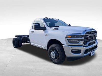 2026 RAM Ram 3500 Chassis Cab RAM 3500 TRADESMAN CHASSIS REGULAR CAB 4X4 84' CA