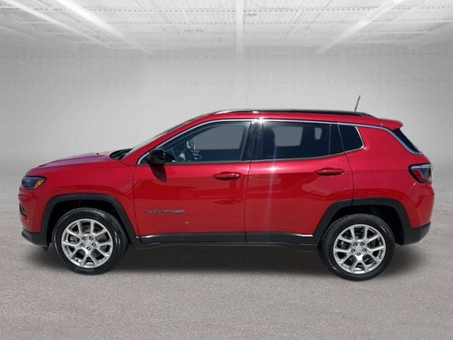 2023 Jeep Compass Latitude Lux